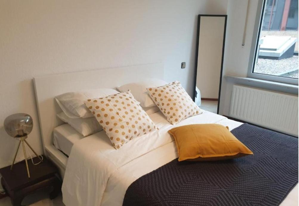 Beautiful Three Queen Beds Apartment In City Center , 100M2, Near Tram Luxembourg Exterior photo